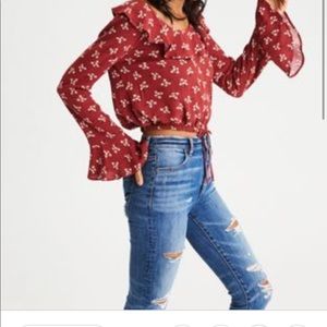 NWOT AE Ruffle Bell Sleeved Top